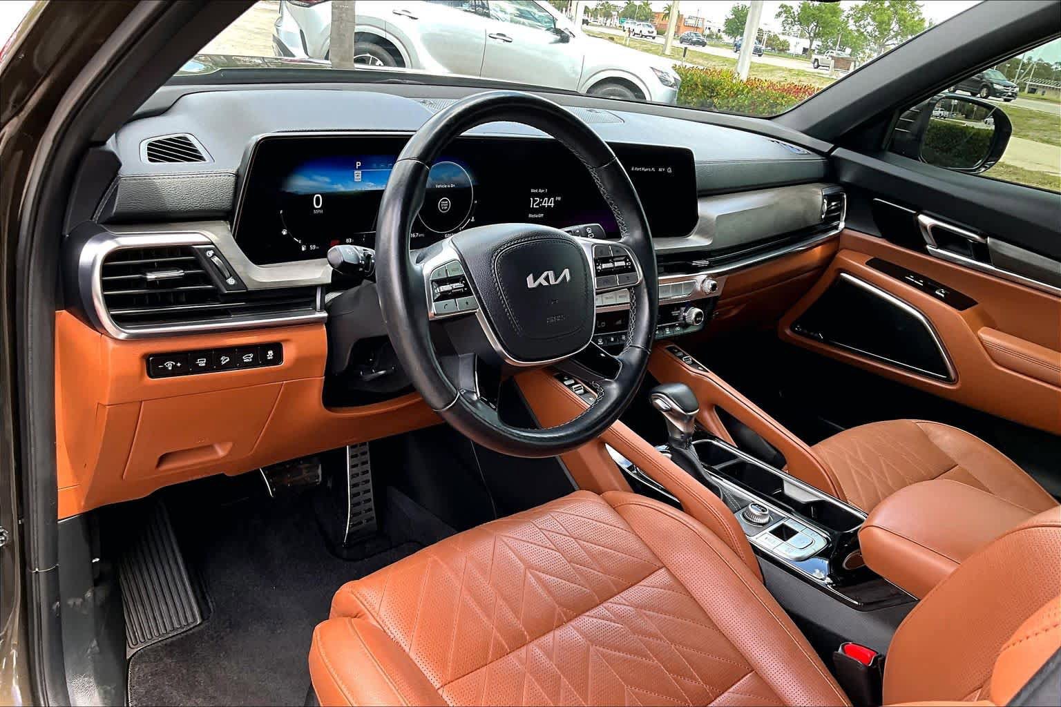 Used 2023 Kia Telluride SX X-Pro AWD/4WD image 29