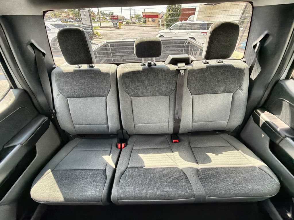 Used 2025 Ford F150 Lightning XLT AWD/4WD image 26