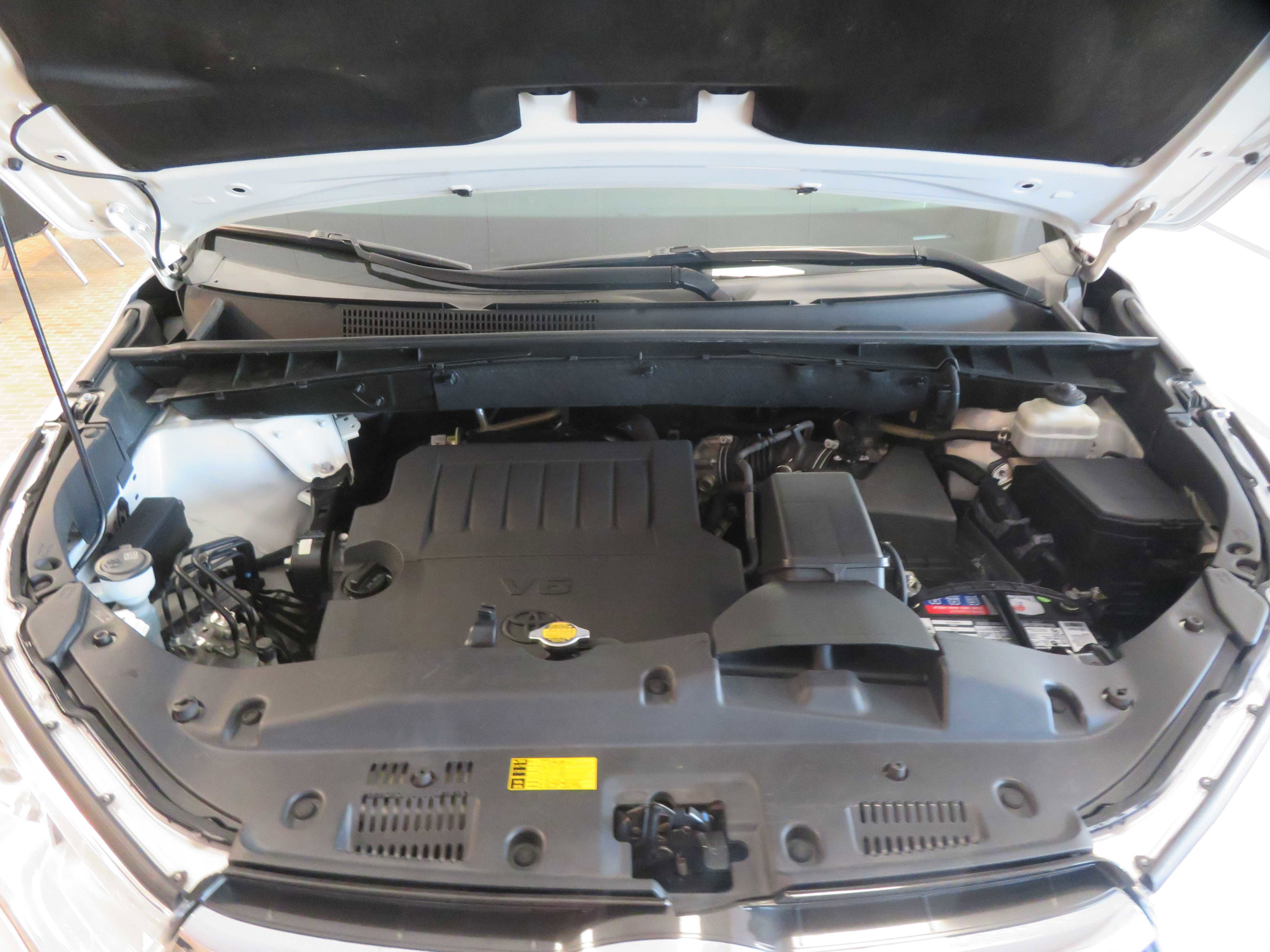 Used 2014 Toyota Highlander Plus FWD image 56
