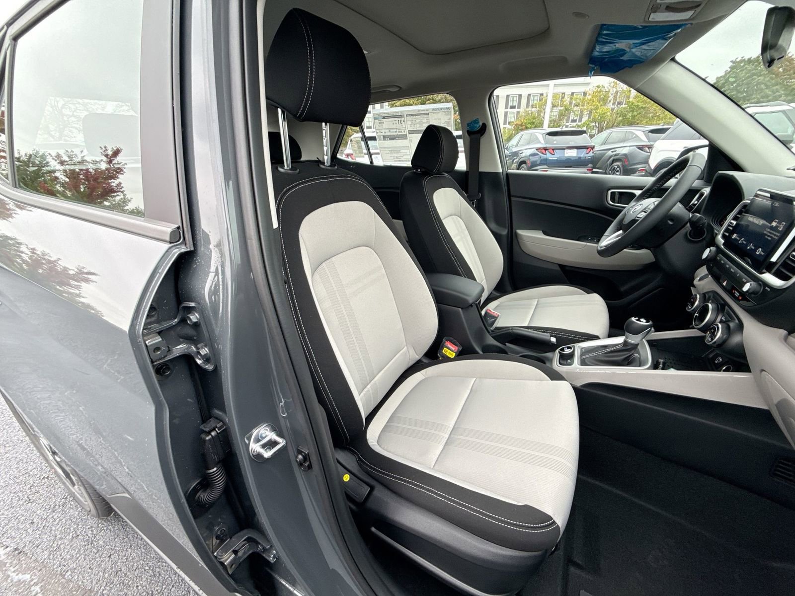 New 2026 Hyundai Venue SEL image 24