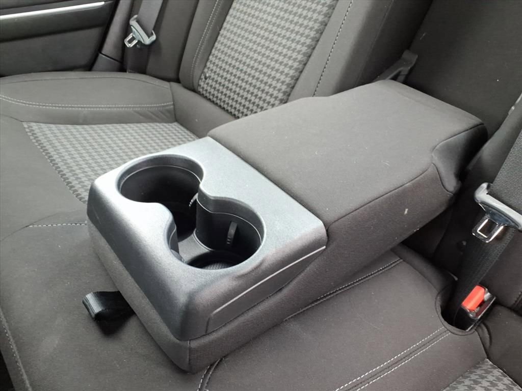 Used 2023 Dodge Charger SXT RWD image 16