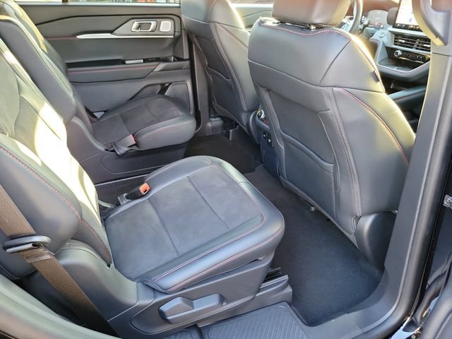 Used 2025 Ford Explorer ST w/ Sun And Sound Package AWD/4WD image 17