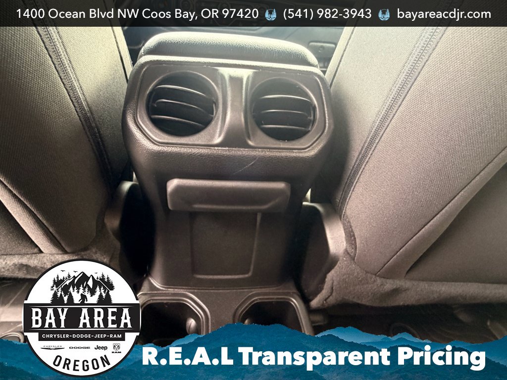 Used 2022 Jeep Wrangler Unlimited Sport AWD/4WD image 26
