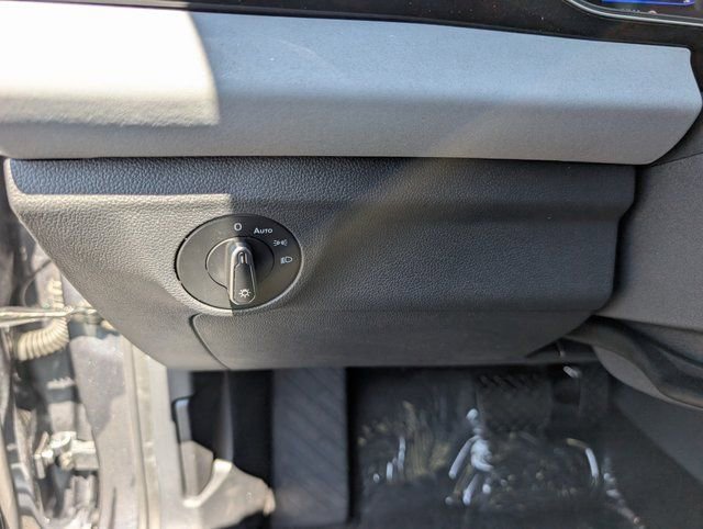 New 2025 Volkswagen Jetta SE image 19