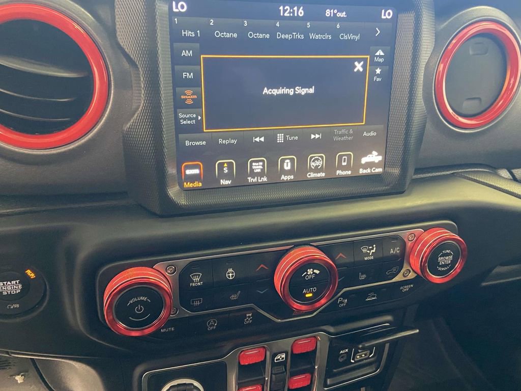 Used 2021 Jeep Gladiator Mojave AWD/4WD image 32