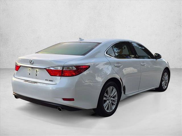 Used 2014 Lexus ES 350 w/ Premium Package FWD image 5