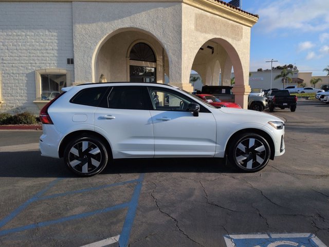 Used 2025 Volvo XC60 T8 Plus w/ Protection Package Premier AWD/4WD image 4