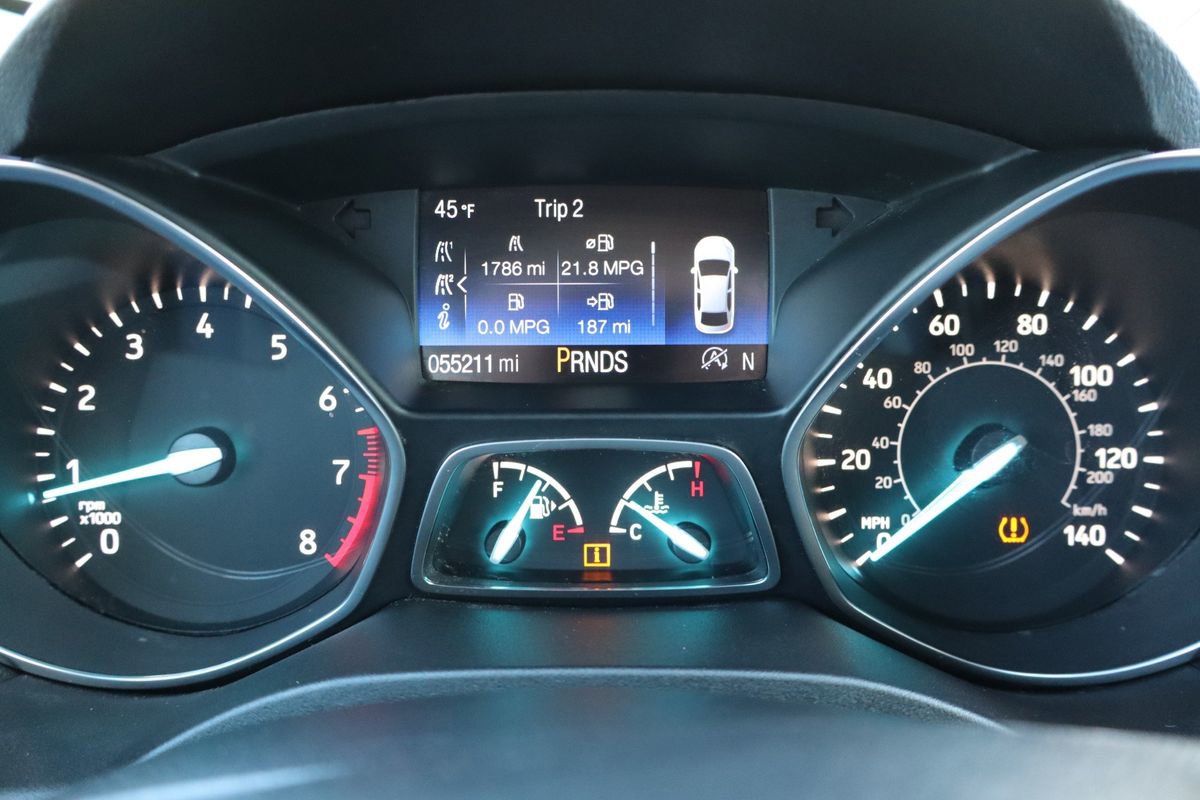 Used 2017 Ford Escape Titanium image 33