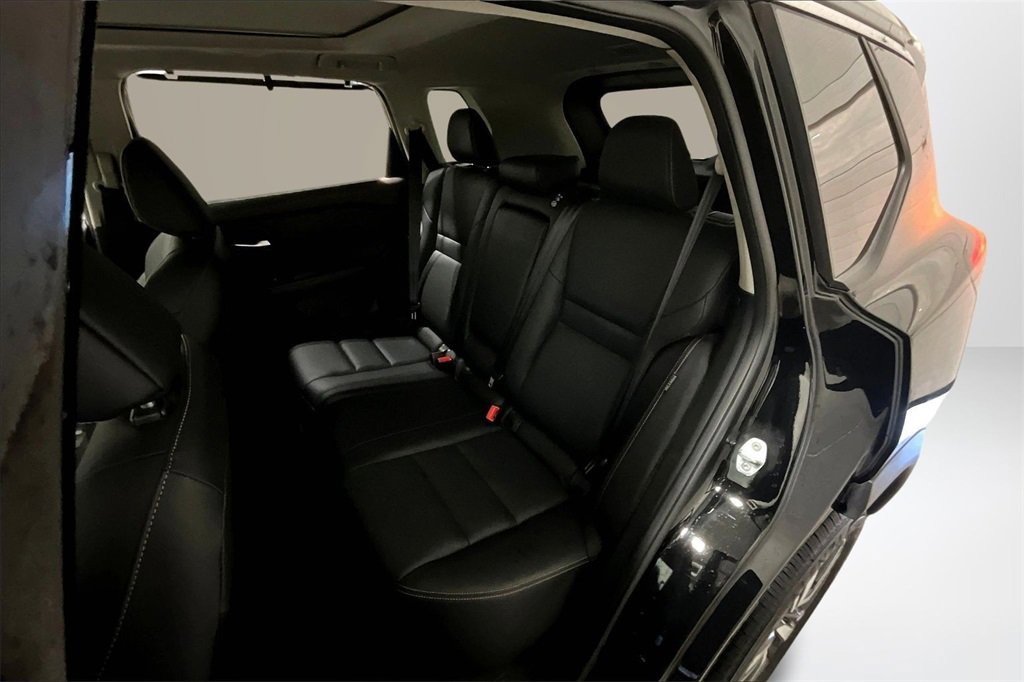 Used 2023 Nissan Rogue SL w/ SL Premium Package image 22