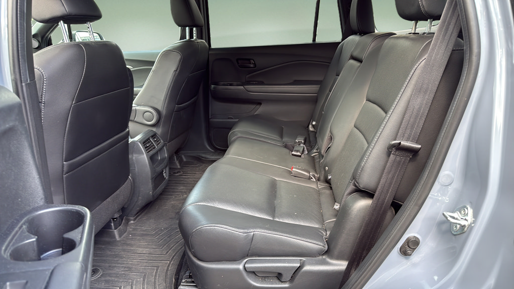 Used 2022 Honda Passport EX-L image 15