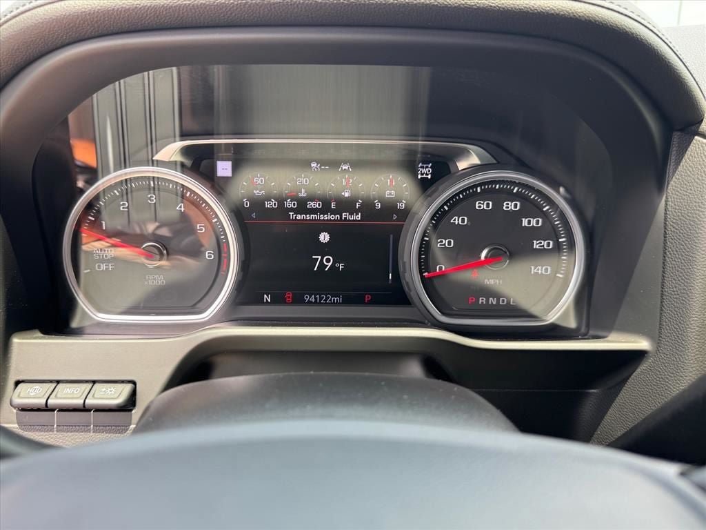Used 2020 Chevrolet Silverado 1500 High Country w/ Technology Package AWD/4WD image 23