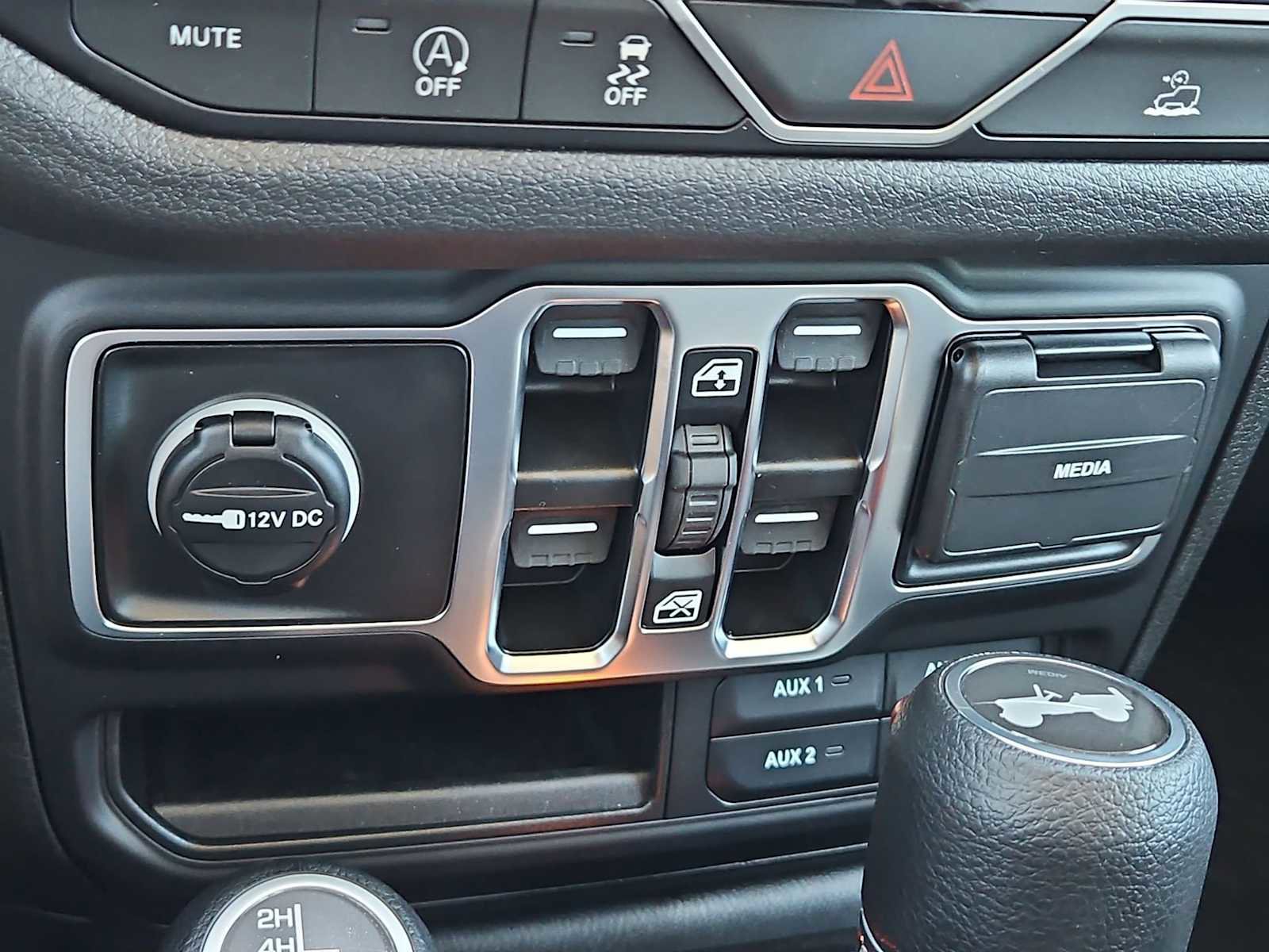 New 2026 Jeep Wrangler Sport image 28