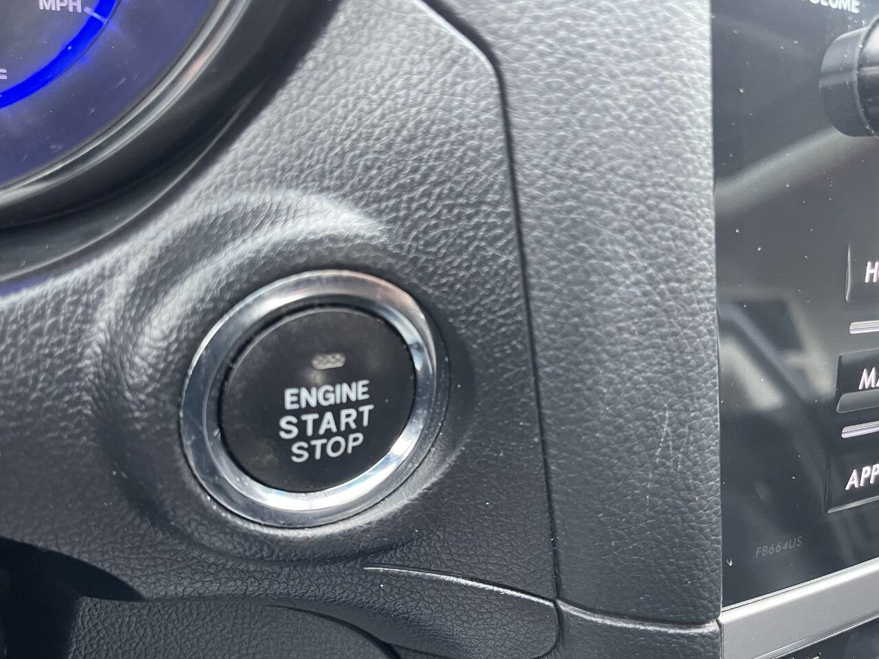 Used 2015 Subaru Legacy 2.5i Limited image 37