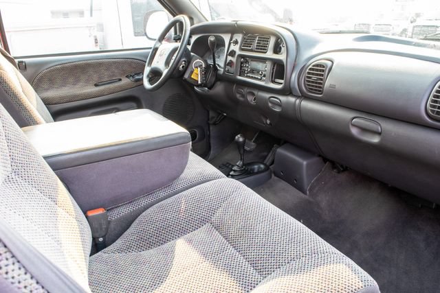 Used 2000 Dodge Ram 2500 Truck 4x4 Quad Cab image 18