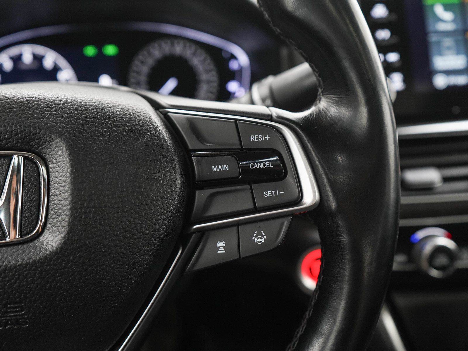 Used 2019 Honda Accord EX-L image 25