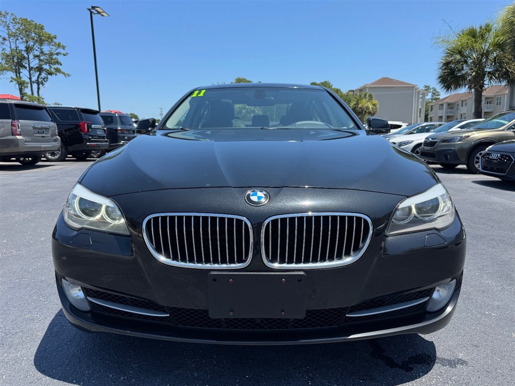 Used 2011 BMW 535i xDrive Sedan AWD/4WD image 3