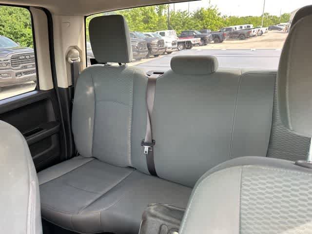 Used 2019 RAM 1500 Express w/ Express Value Package AWD/4WD image 5