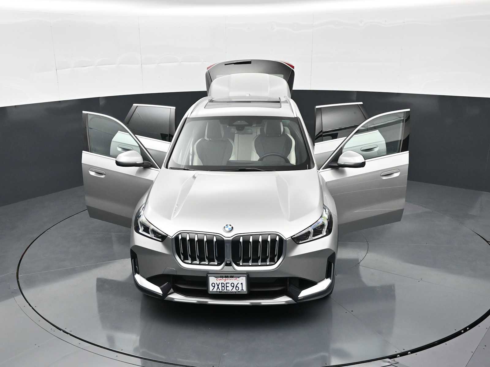 Used 2026 BMW X1 xDrive28i w/ Technology Package AWD/4WD image 33