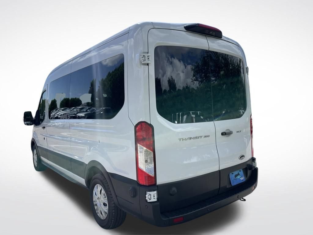 Used 2024 Ford Transit 350 XLT RWD image 5