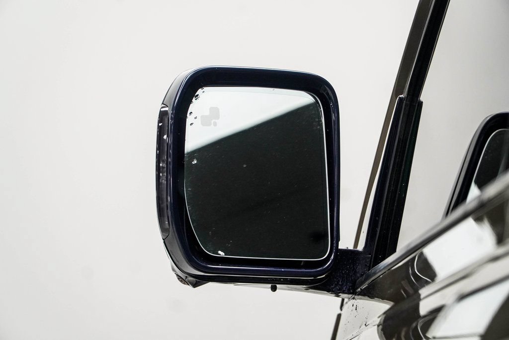 Used 2022 Land Rover Defender 110 XS Edition AWD/4WD image 14