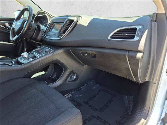 Used 2015 Chrysler 200 Limited w/ Convenience Group FWD image 21