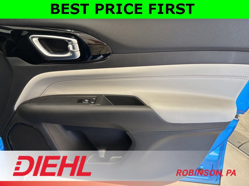 New 2026 Jeep Compass Limited image 15