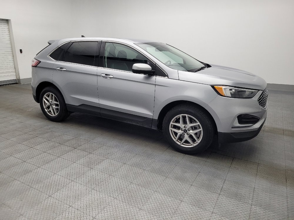 Used 2024 Ford Edge SEL image 11