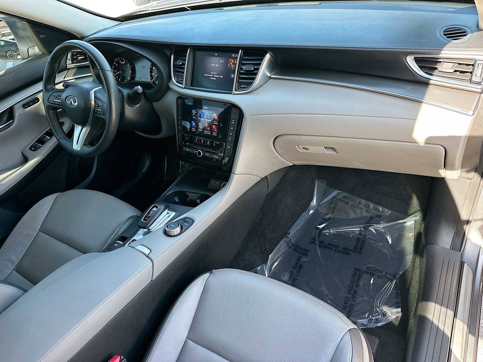 Used 2023 INFINITI QX50 Luxe image 33