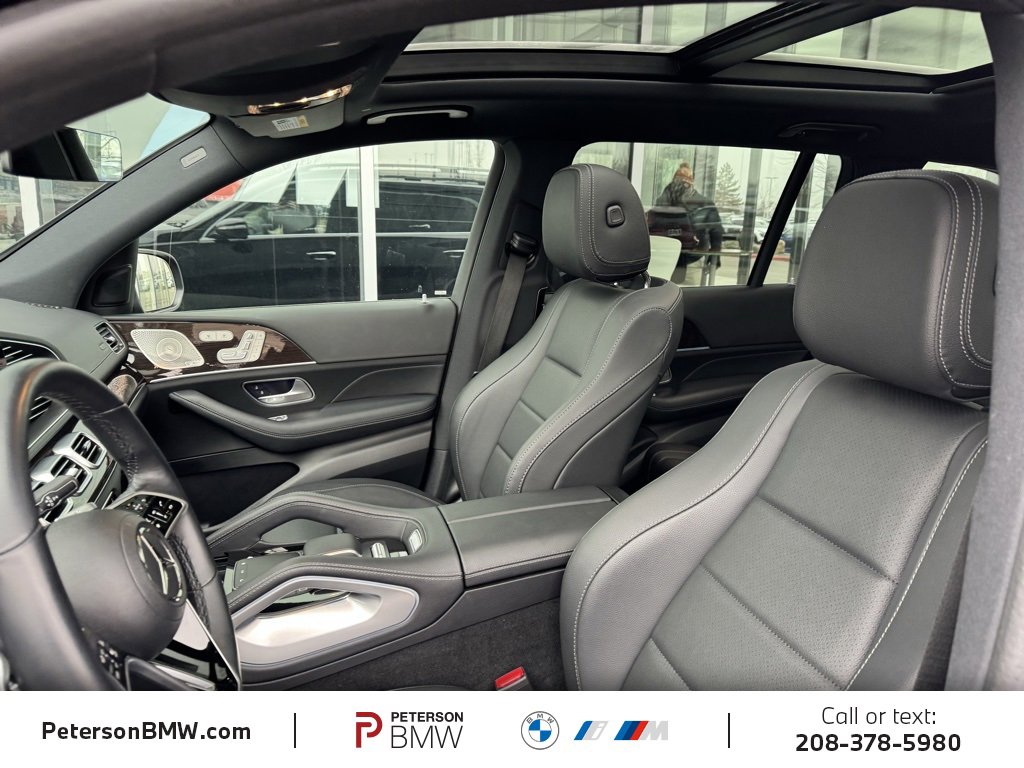 Used 2025 Mercedes-Benz GLS 450 4MATIC image 17