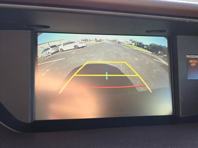 Used 2017 Lexus ES 350 w/ Ultra Luxury Package FWD image 11