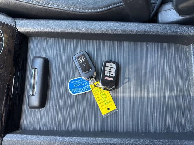 Used 2021 Honda Pilot Touring image 28