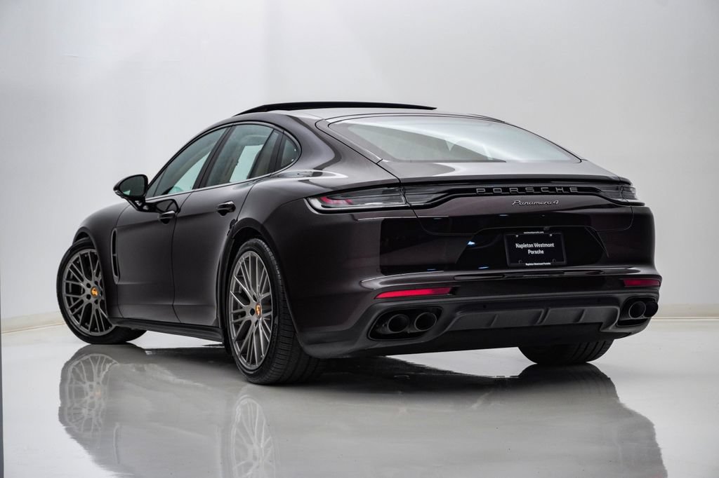 Certified 2023 Porsche Panamera 4 Platinum Edition AWD/4WD image 3