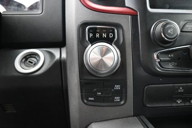 Used 2015 RAM 1500 Rebel AWD/4WD image 19