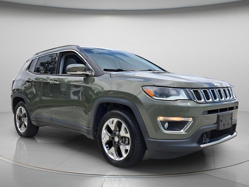 Used 2018 Jeep Compass Limited w/ Navigation Group FWD image 8
