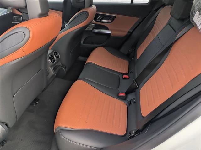 New 2026 Mercedes-Benz GLC 300 image 16