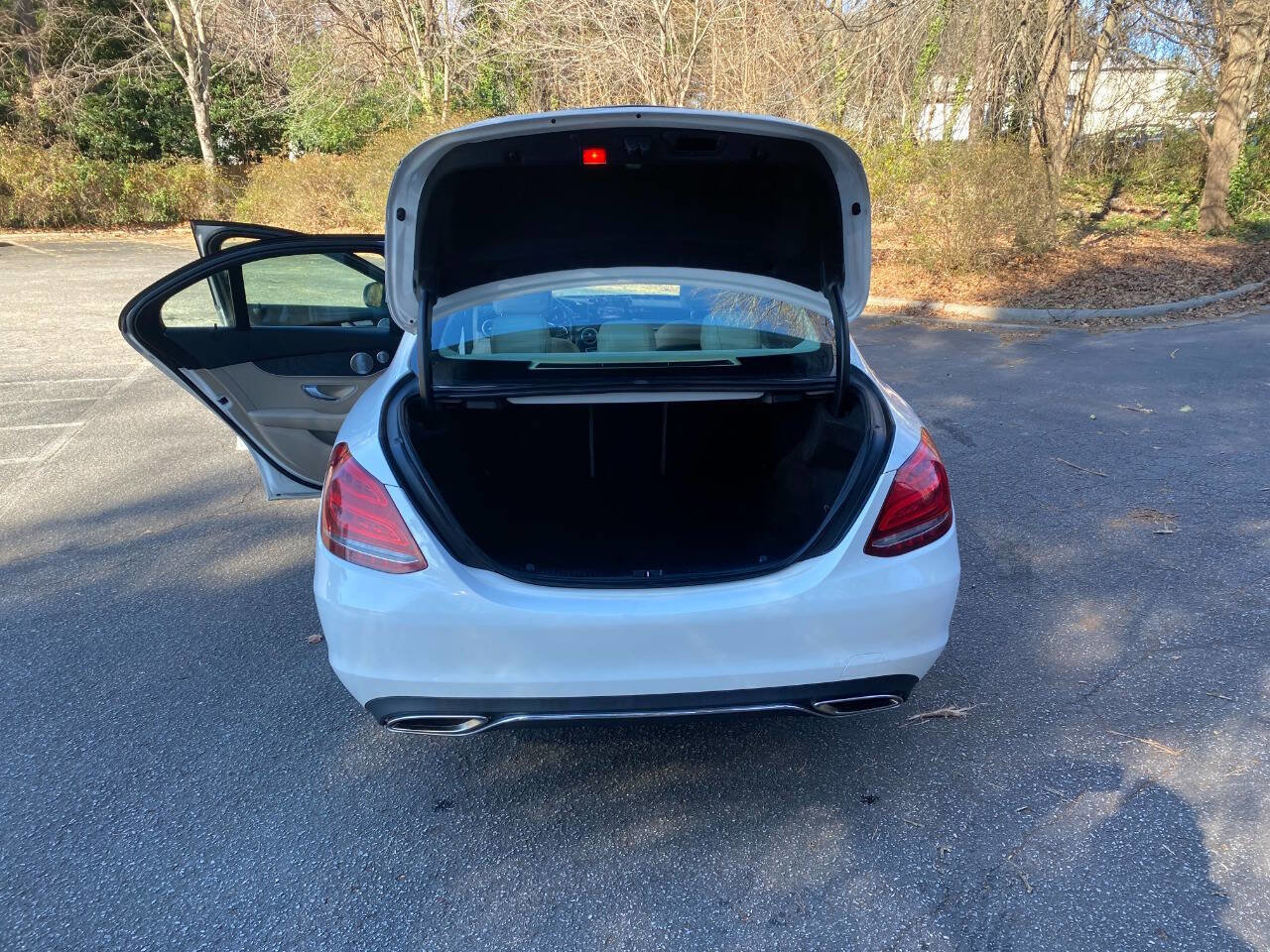 Used 2017 Mercedes-Benz C 300 4MATIC Sedan image 51