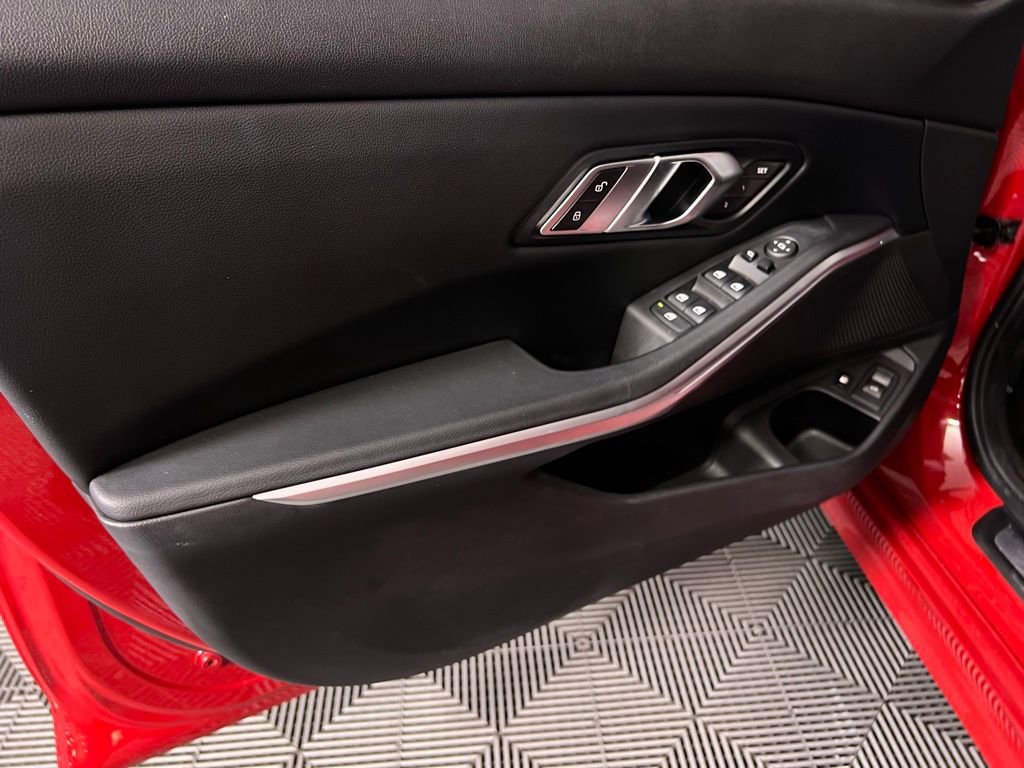 Used 2023 BMW 330e w/ Driving Assistance Package image 26