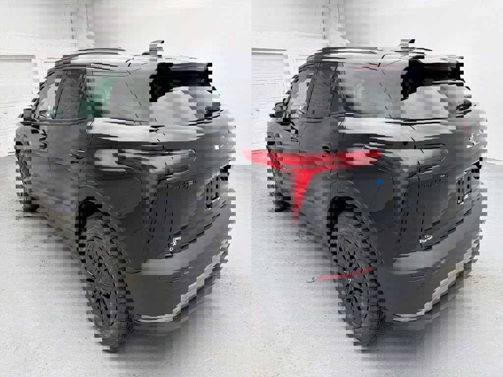 New 2026 Chevrolet Blazer EV LT AWD/4WD image 10