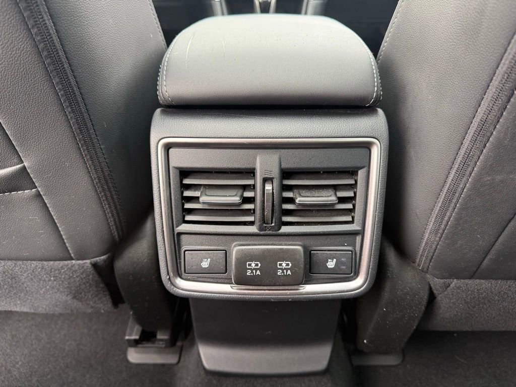 Used 2023 Subaru Forester Touring image 17