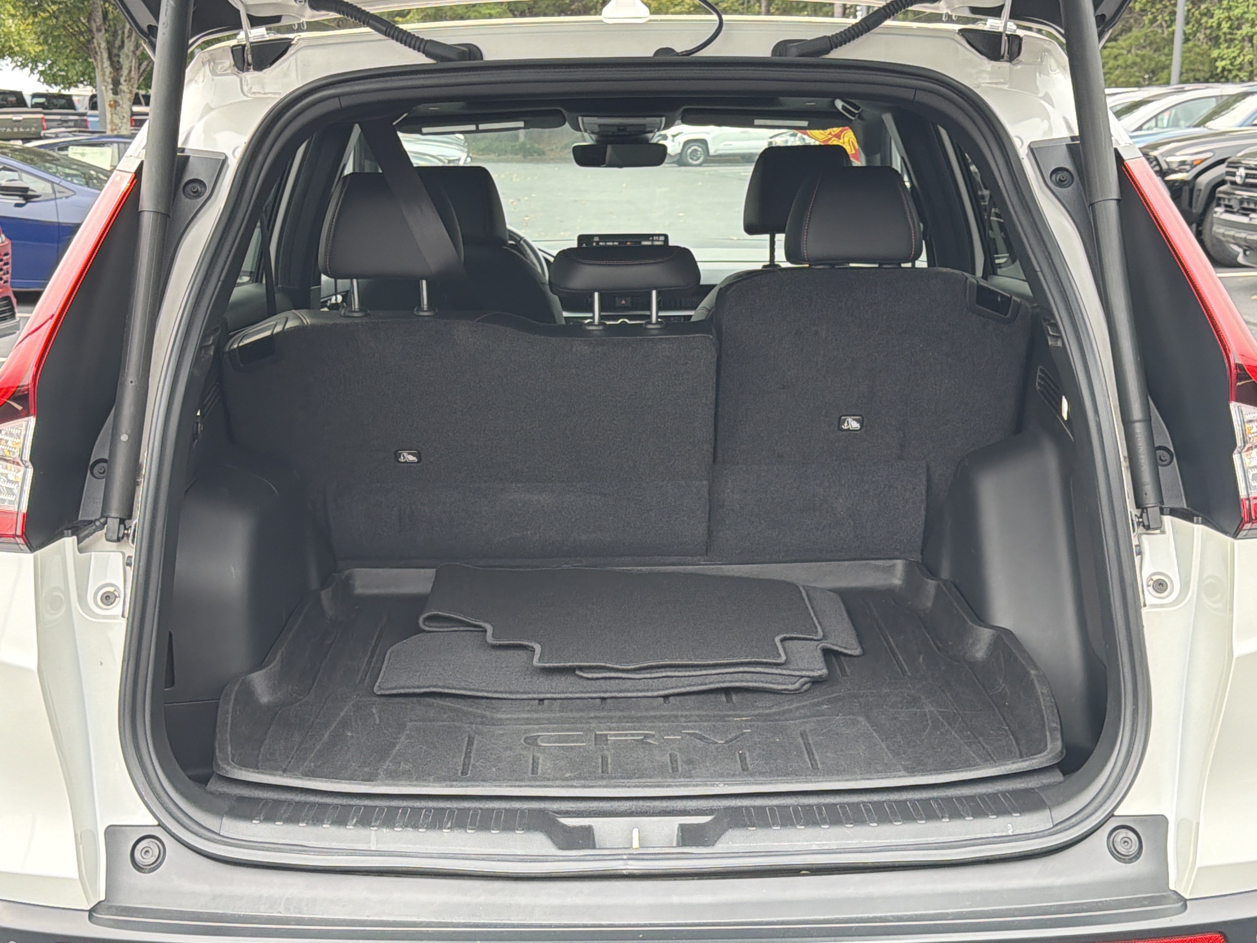 Used 2023 Honda CR-V Sport Touring image 18