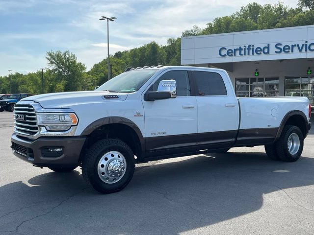Used 2023 RAM 3500 Limited AWD/4WD image 3