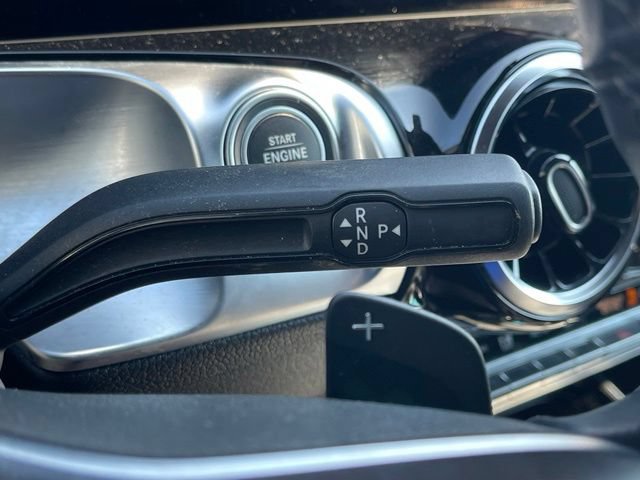 Used 2023 Mercedes-Benz GLB 250 4MATIC w/ Premium Package image 27