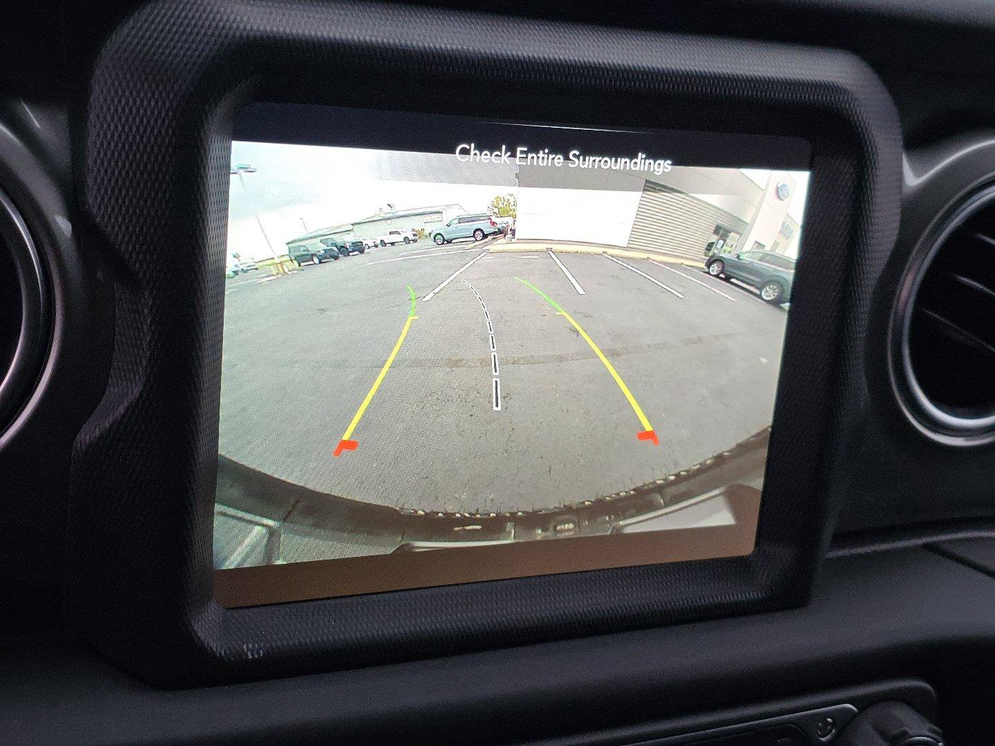 Used 2021 Jeep Wrangler Unlimited Sahara w/ Uconnect 4C Nav & Sound Group AWD/4WD image 27
