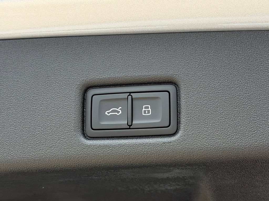 New 2026 Audi Q5 Premium AWD/4WD image 15
