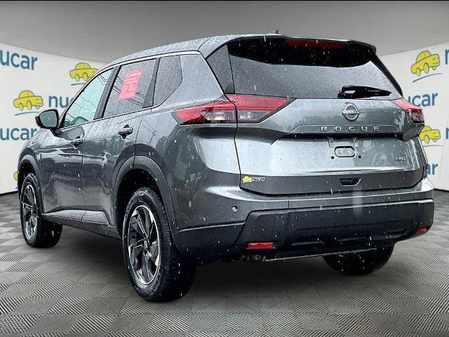 Certified 2025 Nissan Rogue SV AWD/4WD image 4
