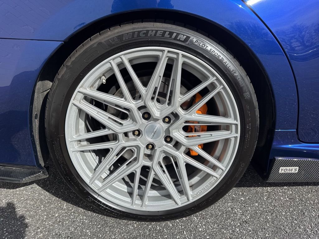 Used 2016 Lexus GS F image 10