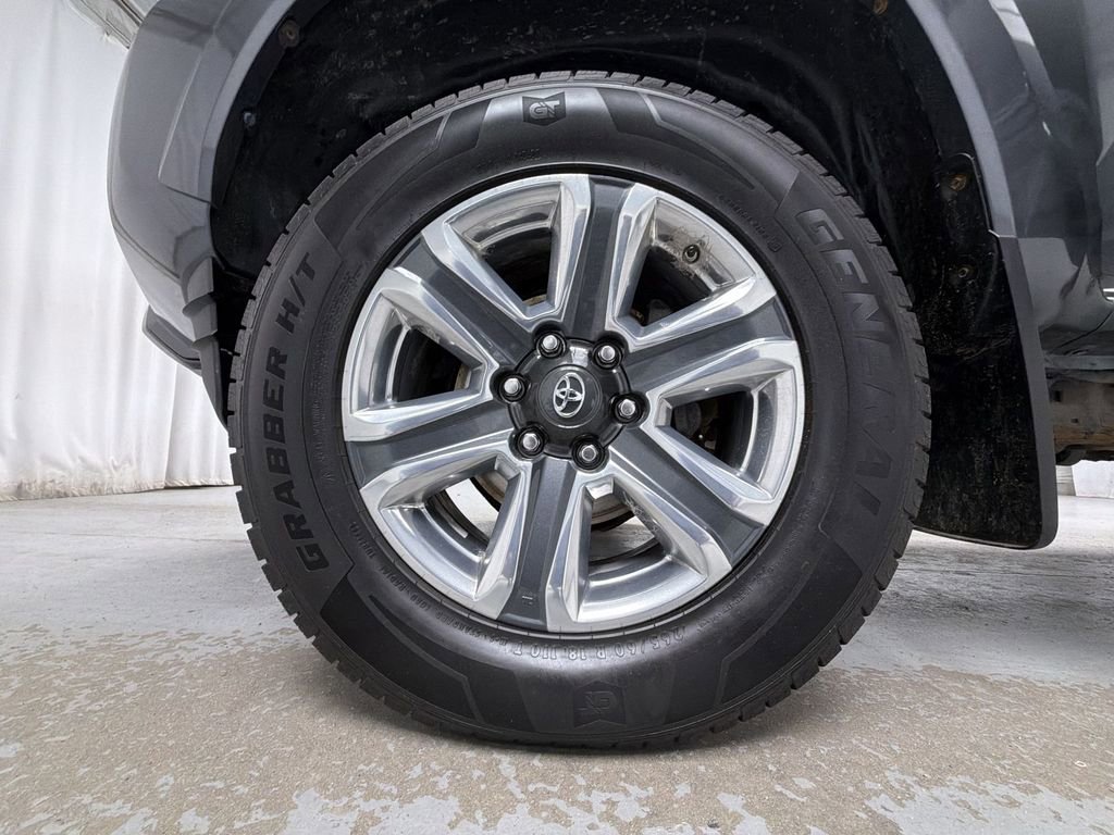 Certified 2018 Toyota Tacoma Limited AWD/4WD image 8