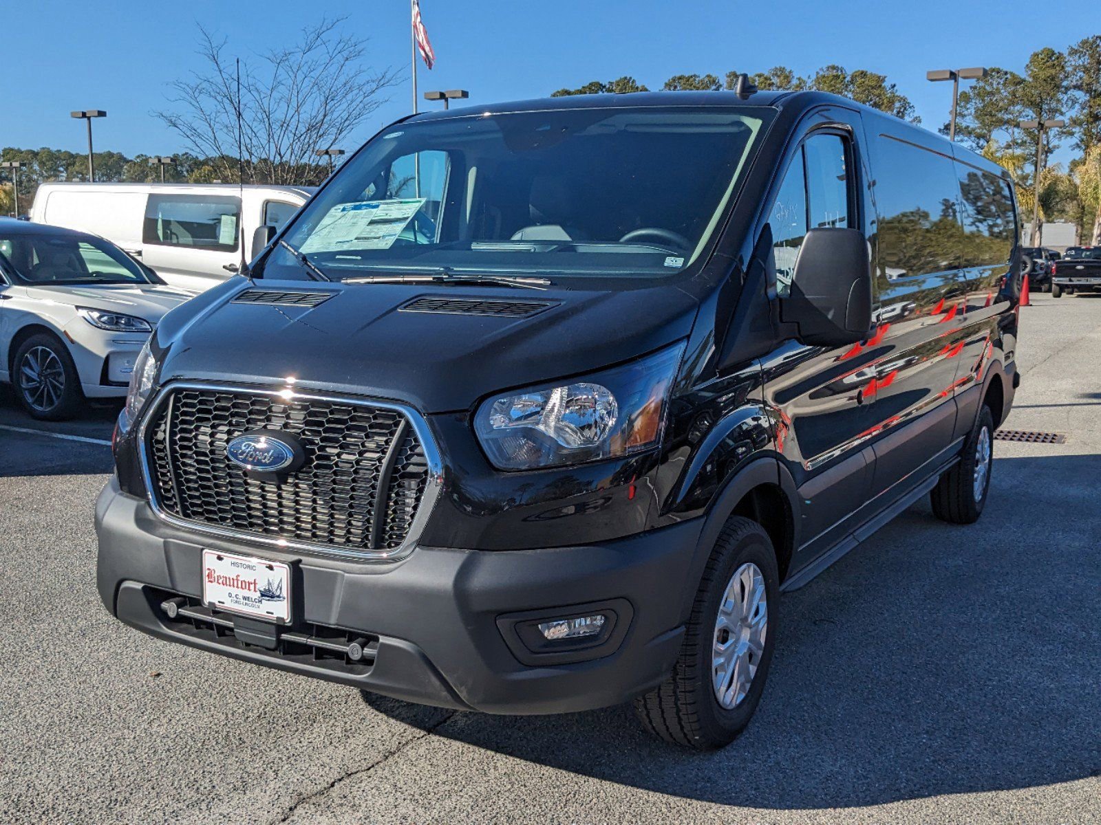Used 2024 Ford Transit 150 Low Roof w/ Exterior Upgrade Package image 8