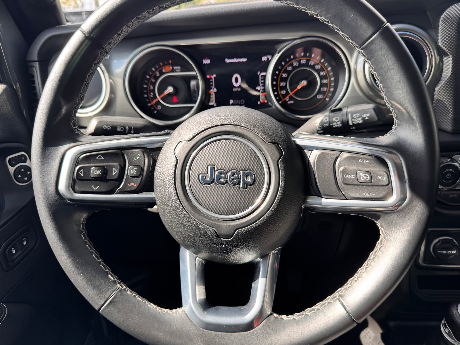 Used 2021 Jeep Wrangler Unlimited Sahara image 16