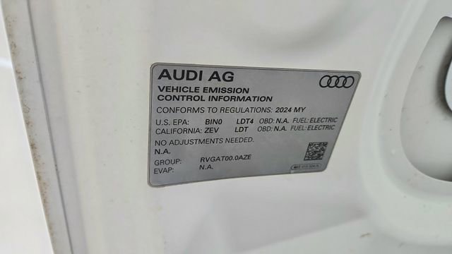Used 2024 Audi Q8 e-tron Premium Plus w/ Premium Plus Package image 62